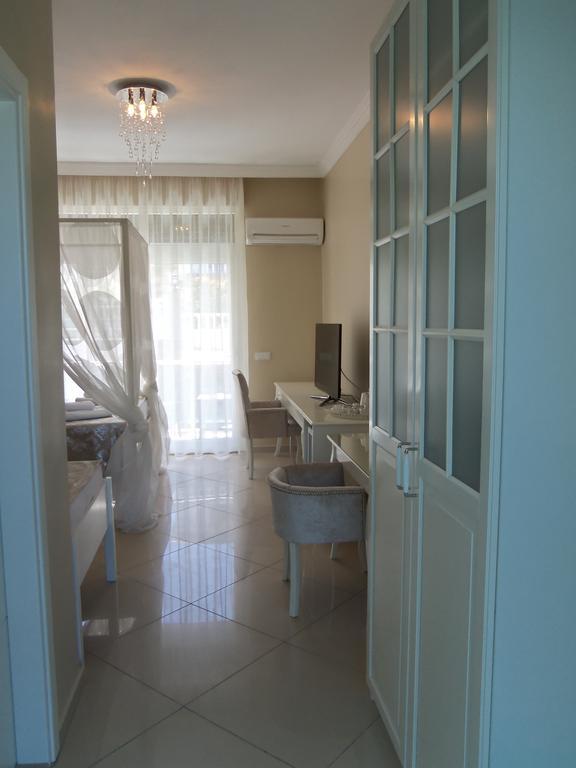 Alacati Cinar Boutique Hotel Room photo