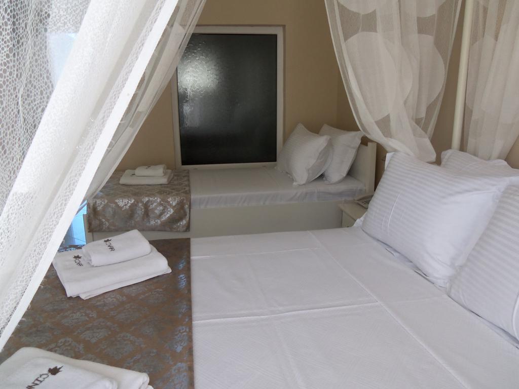 Alacati Cinar Boutique Hotel Room photo