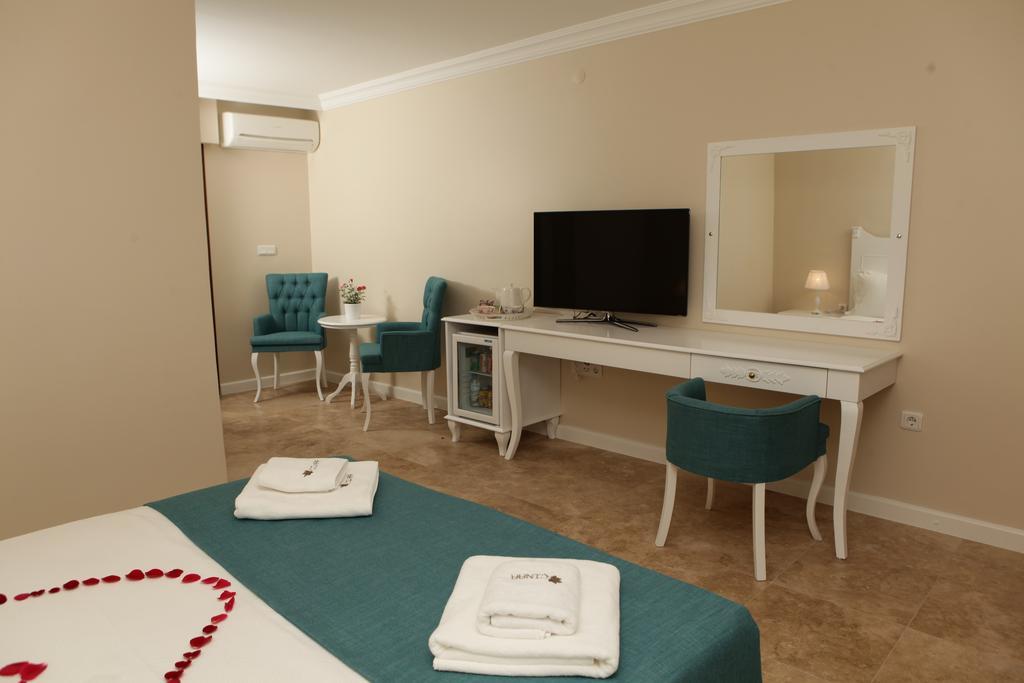 Alacati Cinar Boutique Hotel Room photo